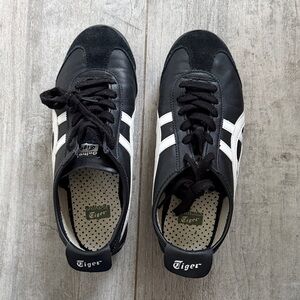 Onitsuka Tiger by Asics Men's Black and White Sneakers